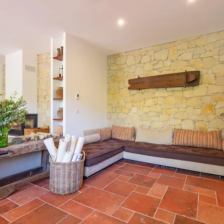 Vakantiehuis 50 By Interhome *